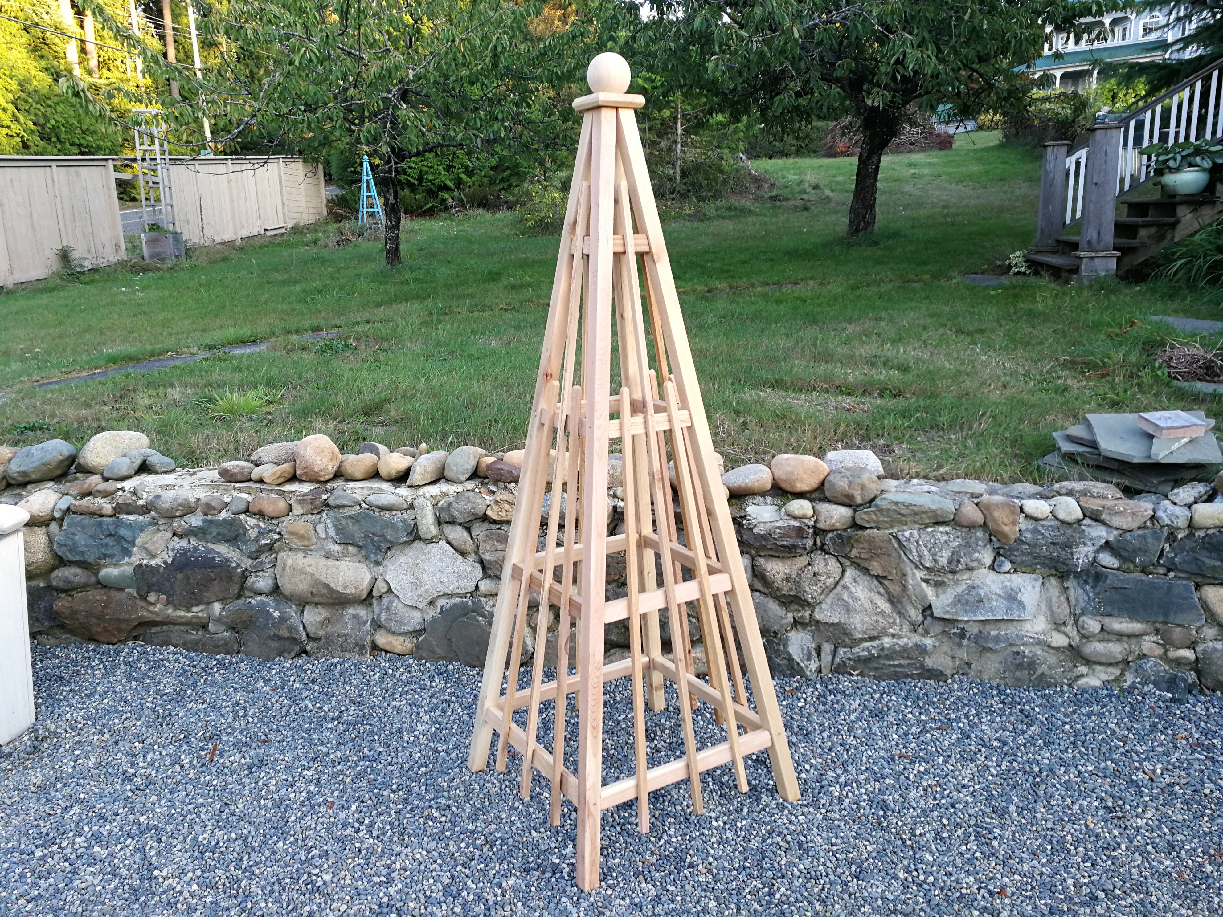 GARDEN OBELISKS – WOODBRUTE DESIGNS
