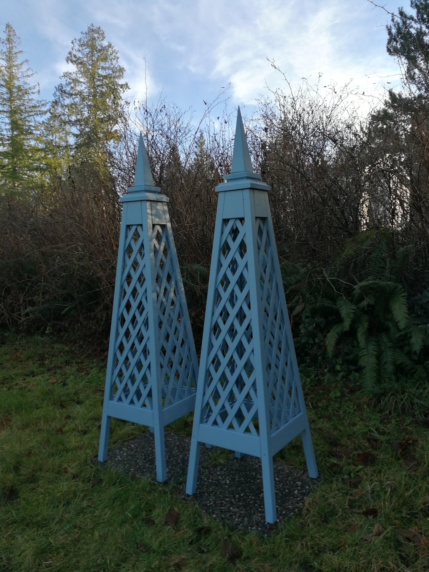 Bespoke Product | 6' Diamond Trellis Obelisk With Spire Finial
