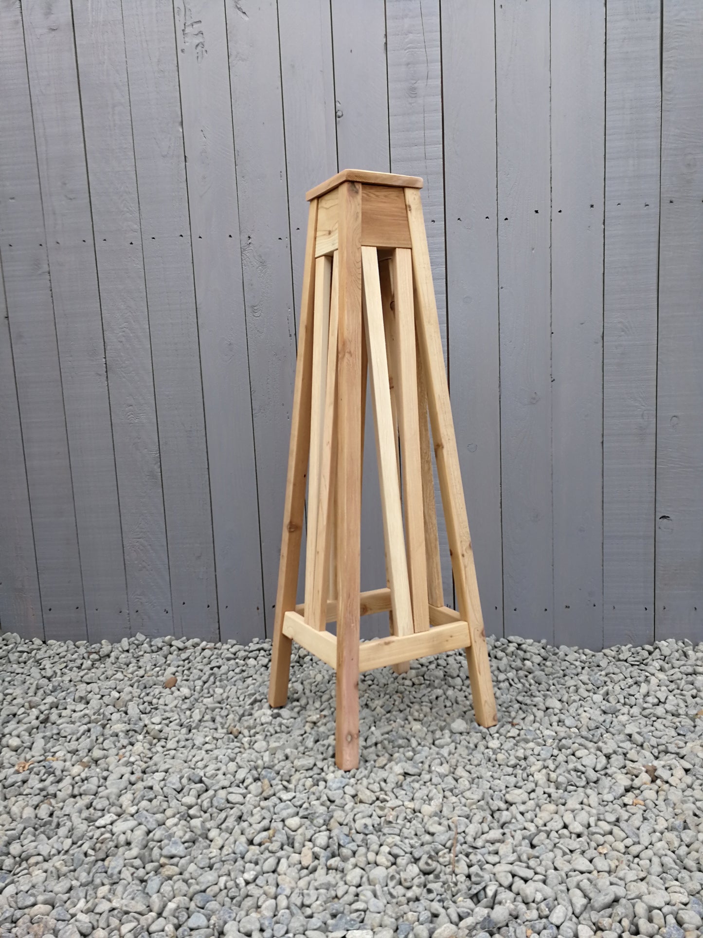 4' (50")Cedar Tuteur | Vertical Gardening Structure | Deco Style Plant Stand
