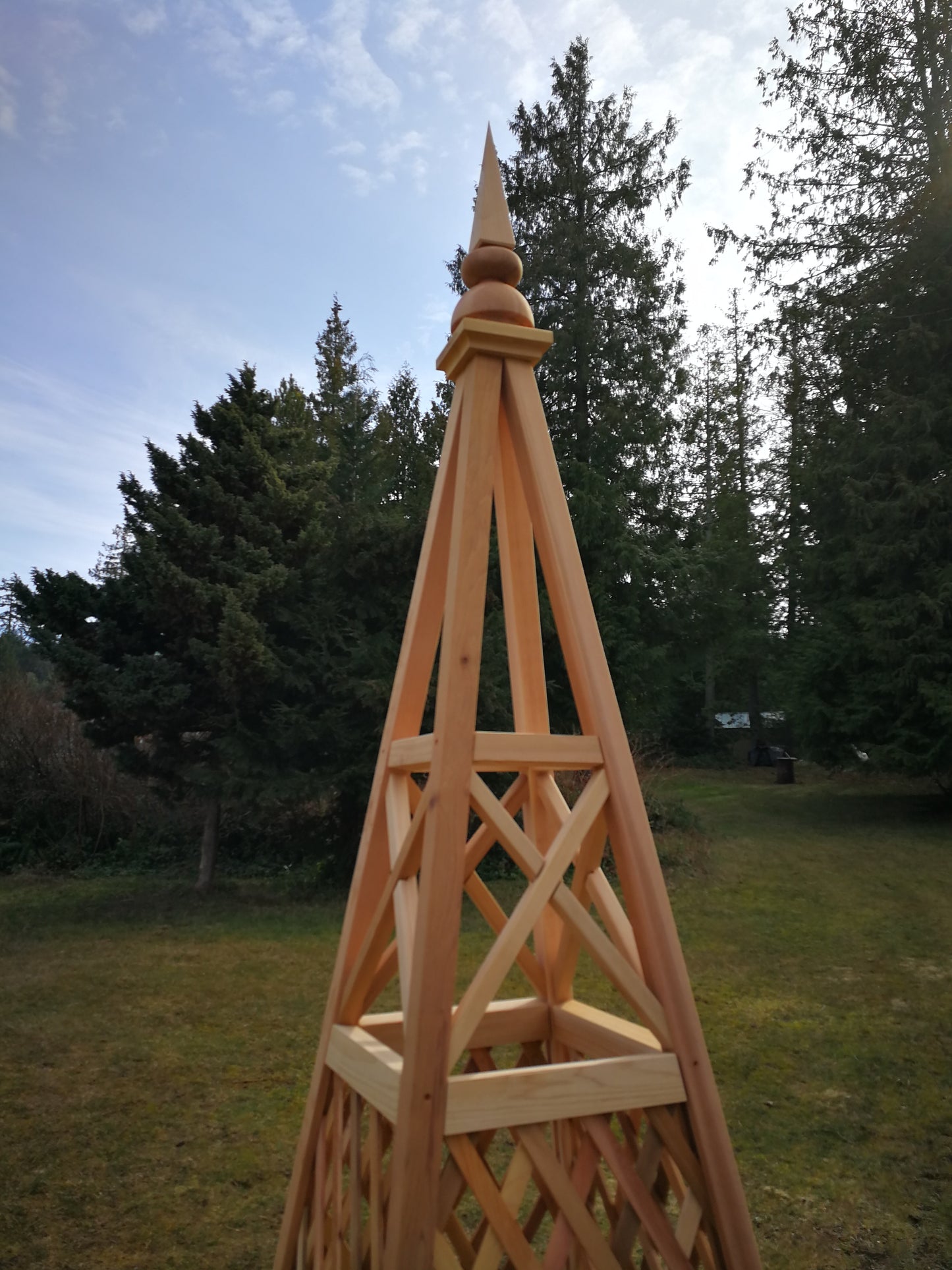 Bespoke Product | 8' Diamond Trellis with Cross Mullions