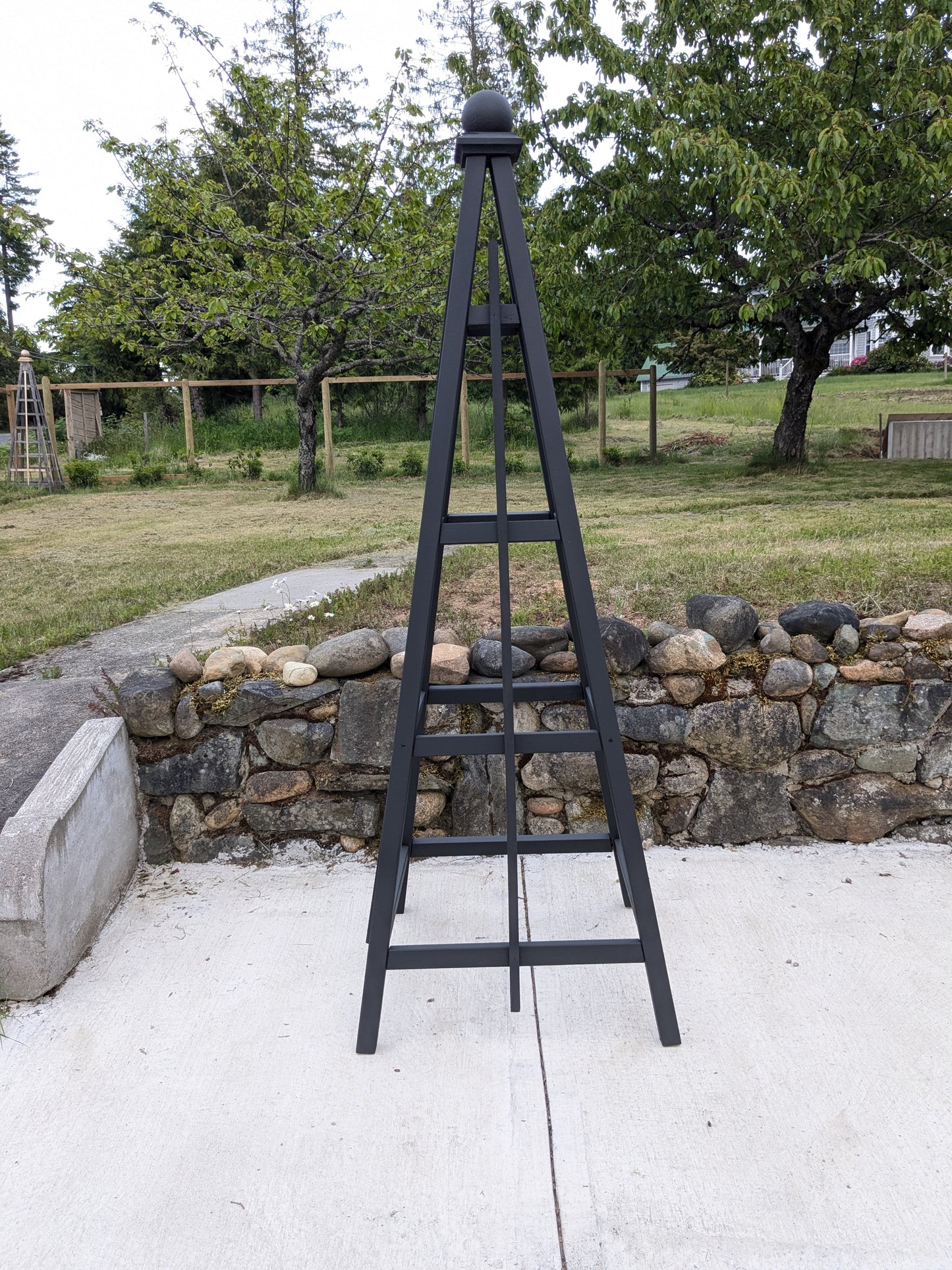 SALE - 6' Slate Stained Cedar Obelisk | 1 picket per side | sphere finial