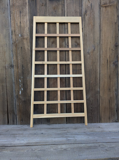 SALE ! 6' Cedar Trellis, 38" Wide | Full Grid | Arts & Craft / Prairie Style