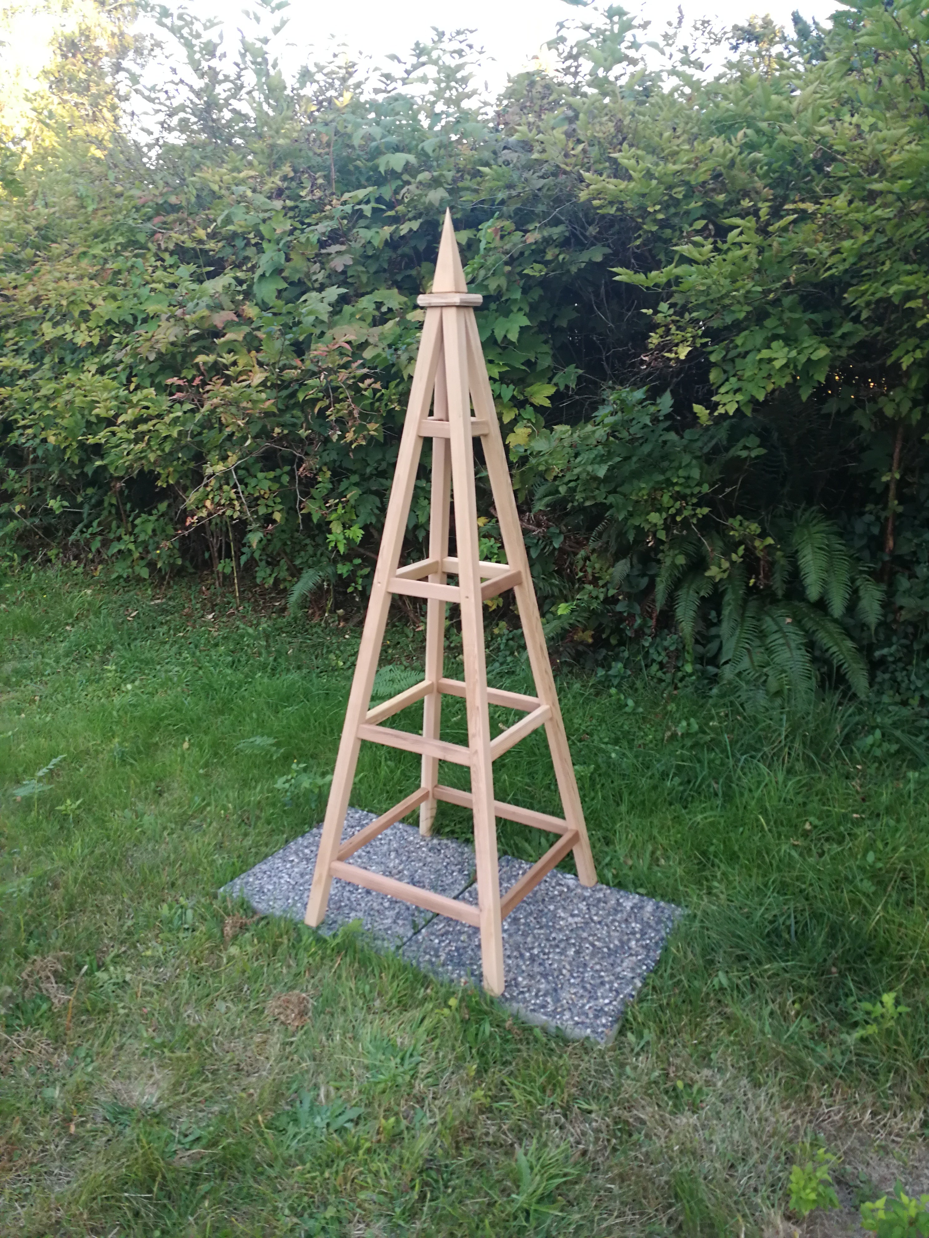 GARDEN OBELISKS – WOODBRUTE DESIGNS