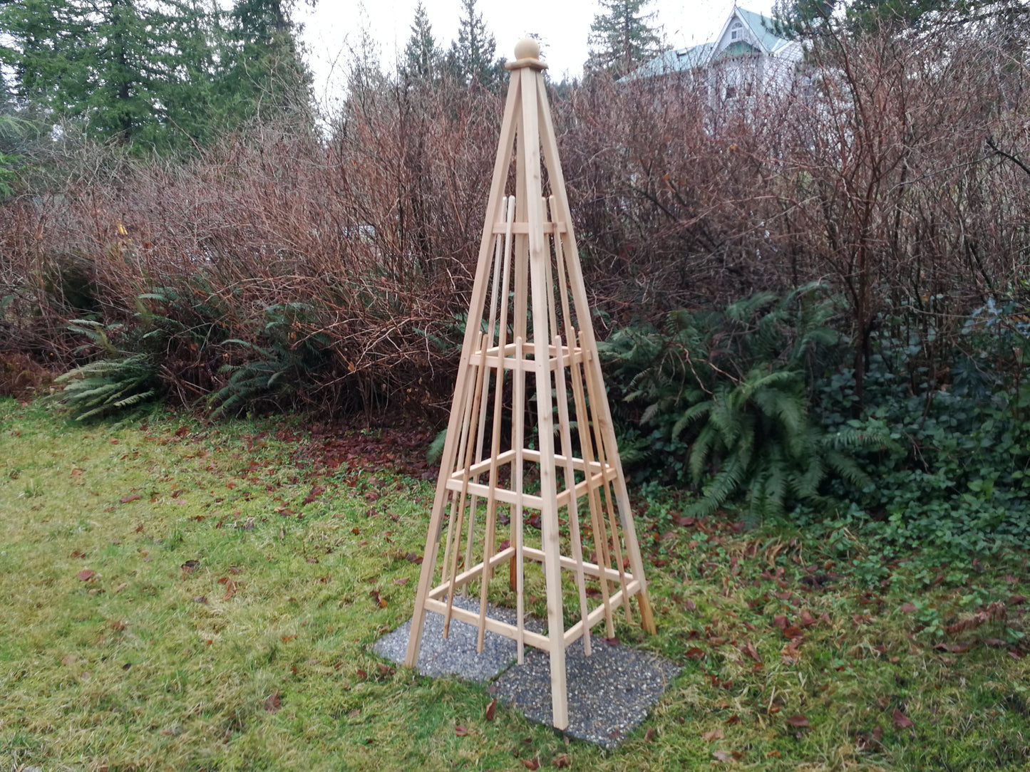 Cedar Tower Trellis